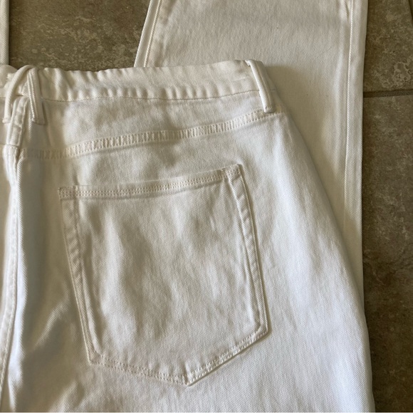 BNWT Good American WHITE Straight Leg Jeans Size 18 - Picture 9 of 15
